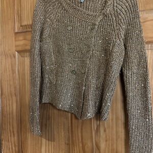 Jennifer Lopez gold sweater size medium